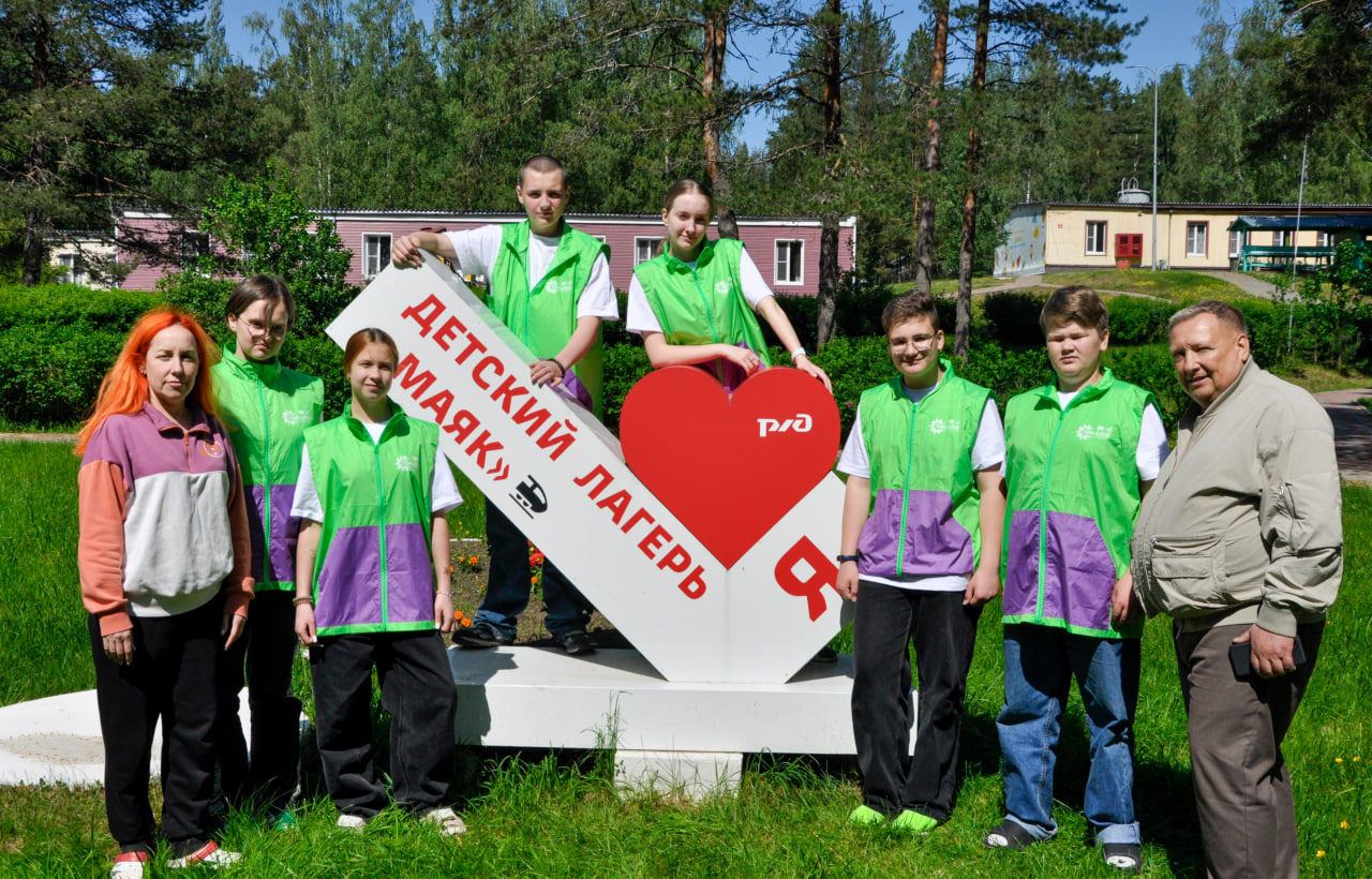 В “Маяке” зажглись новые звезды: визит редактора журнала!