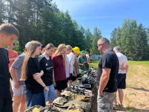 Герои живут рядом.