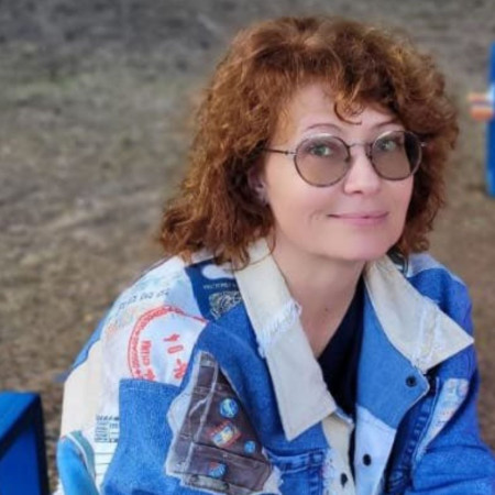 ЗНАКОМСТВО С КОМАНДОЙ: СТАРШАЯ ВОСПИТАТЕЛЬ ДОЛ 