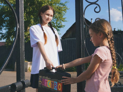 Детство, детство, ты куда спешишь...?