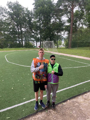 В нашем лагере Услада начал свою работу спортивный кружок по футболу, который открыл двери для всех желающих.