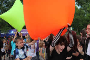 Яркий вечер завершения смены!