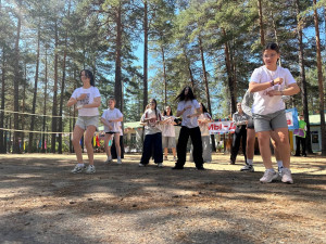 Преемники великих традиций железной дороги.