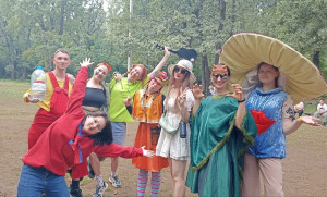 Комический футбол: Когда страсть к игре встречается с безграничным энтузиазмом! 