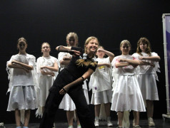 Шоу талантов &laquo;Фактор ОЮ&raquo; и его звёздные имена