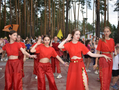 Стартин - море движения и веселья в лагере "Сосновый бор"