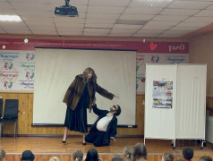 Шоу &laquo;Точь-в-точь&raquo;.