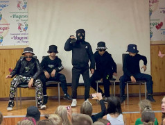 Шоу &laquo;Точь-в-точь&raquo;.