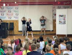 Шоу &laquo;Точь-в-точь&raquo;.