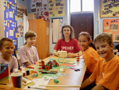 Маяковцы заряжаются хорошим настроением