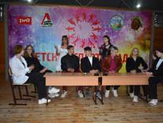 Шоу точь-в-точь в лагере "Сосновый бор"