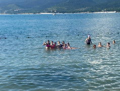 В ДОЛ &laquo;Экспресс&raquo; (пос. Кабардинка) сбылась мечта многих ребят: вода в море достигла нужной температуры.