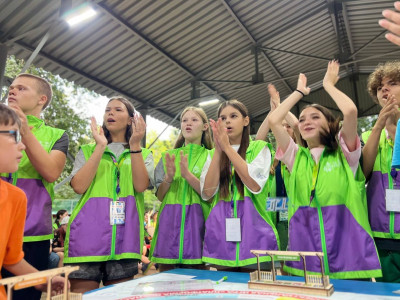 Эмоции игроков 