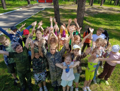 Природа не просит много - просто береги. День эколога.