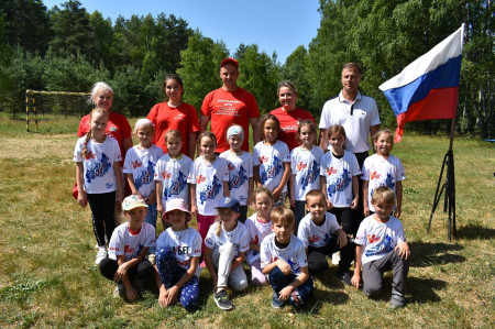 Спорт и радость в лагере 