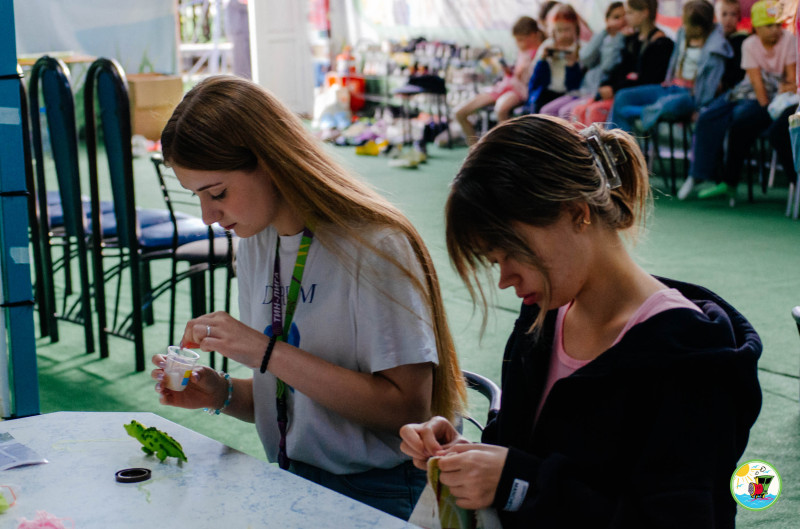 Динозаврик