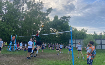 Волейбольный турнир под руководством ТИН-лиги 