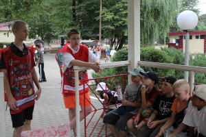 Тин-лига в лагере: как подростки стали главными медиа-голосами смены