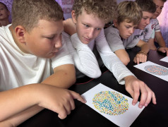 Юные вирусологи из ДОЛ "Экспресс" выписали "Иммуногену" пилюлю!