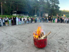 Сегодня в лагере был особенный вечер &mdash; прощальный костёр.   #ДОЛ_Магистраль #закрытие_1смены 