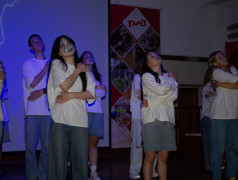 Битва хоров в Заслоновграде: лето, море, путешествия!