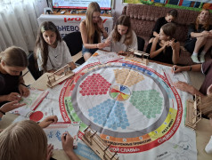 Экспресс на платформу №7&raquo;: Семейное путешествие, объединяющее поколения!✨