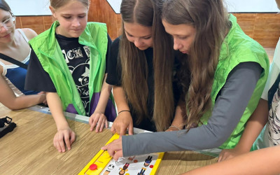 Подростки-наставники &mdash; гордость лагеря!