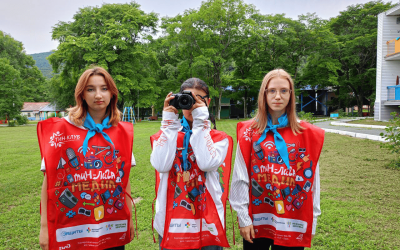 Освещаем жизнь в лагере вместе с Тин-лигой