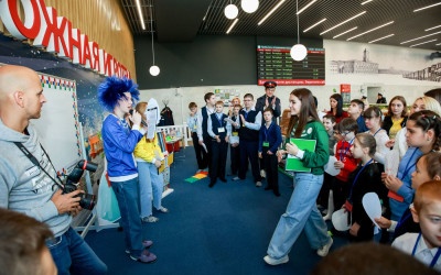 СЕМАФОР ОТКРЫТ: ПРОЕКТ &laquo;&ldquo;ЖЕЛЕЗНОДОРОЖНАЯ ИГРОТЕКА&rdquo; НА ВОКЗАЛЕ&raquo; СТАРТОВАЛ