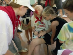 Загадки, смех, полёт &mdash; день второй зовёт!