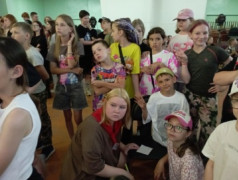 Загадки, смех, полёт &mdash; день второй зовёт!