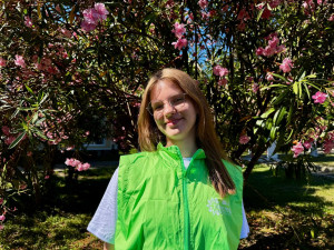 Тайная жизнь вожатых: между поделками и сном в неожиданном месте.