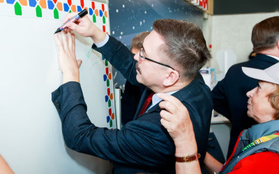 СЕМАФОР ОТКРЫТ: ПРОЕКТ &laquo;&ldquo;ЖЕЛЕЗНОДОРОЖНАЯ ИГРОТЕКА&rdquo; НА ВОКЗАЛЕ&raquo; СТАРТОВАЛ