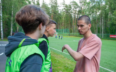 Тин-лига в &laquo;Маяке&raquo;: помощники спортивных инструкторов и лидеры команды!