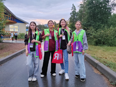 Они заставляют сердце ДОЛ "Сибиряк"  биться быстрее!