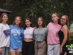 Отрядная фотосессия: 2 отряд