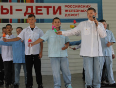 Яркий праздник творчества в ДОЛ &laquo;Ракета&raquo;: фестиваль &laquo;Ты супер&raquo;! 