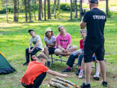 Укрытие в лесу: развитие туристических навыков в &laquo;Маяке&raquo;