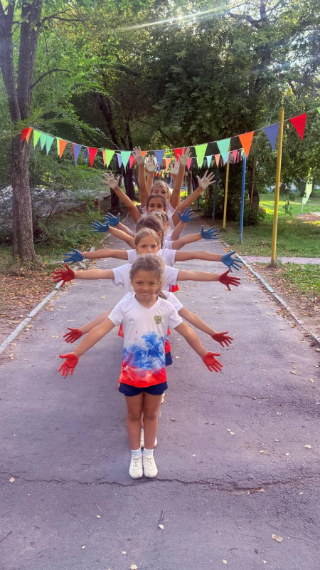 С Днём государственного флага РФ!