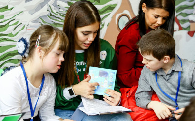 СЕМАФОР ОТКРЫТ: ПРОЕКТ &laquo;&ldquo;ЖЕЛЕЗНОДОРОЖНАЯ ИГРОТЕКА&rdquo; НА ВОКЗАЛЕ&raquo; СТАРТОВАЛ