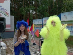 Линейка-открытие &laquo;Мы пришли за счастьем!&raquo;