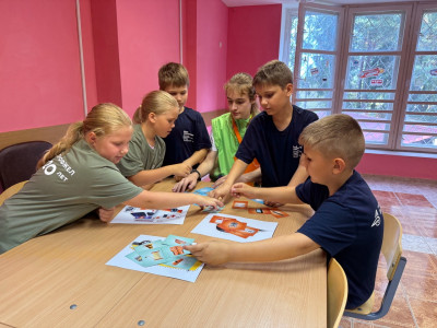 Научим безопасности в игре