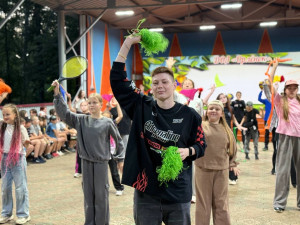 Зарядка энергией и креативом: спортивный флешмоб! 