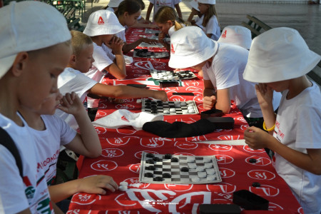 В ДОЛ «Экспресс» стартовала детская Спартакиада!