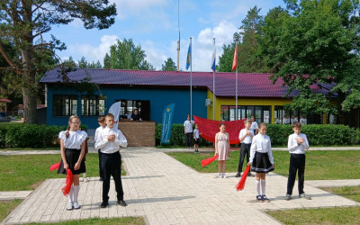 Мы помним о великих тех годах: патриотические мероприятия в День памяти и скорби  