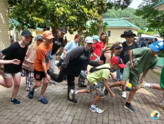 Море волнуется раз!