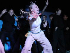 Ай-ай-ай, что творят участники шоу &laquo;Хоряга&raquo;!