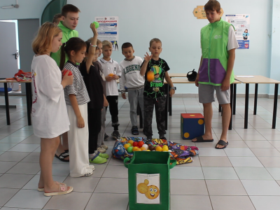 Ежедневная работа отряда Тин-лиги в ДКОЦСТ "Услада"! Наши юные помощники аккумулируют вокруг себя активную жизнь лагеря!