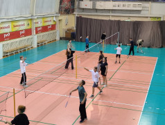 Родительский актив в деле: мастер-класс по бадминтону в Заслоновграде