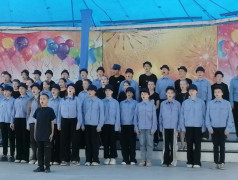 &laquo;Песни великого подвига&raquo;